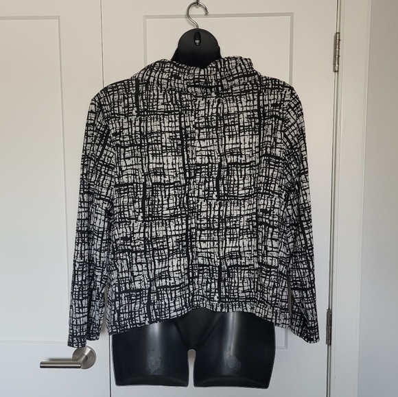 Iight weight jacket - Picture 6 of 8